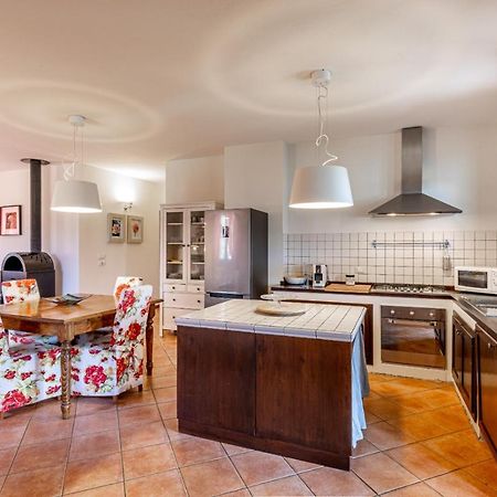 Casa Vacanze Colonnata غوبيو المظهر الخارجي الصورة