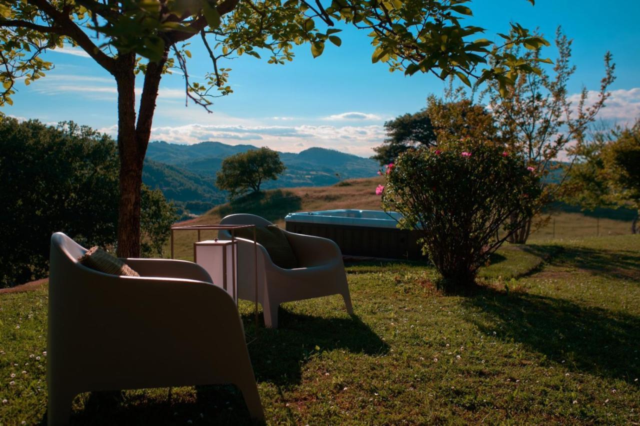 Casa Vacanze Colonnata غوبيو المظهر الخارجي الصورة