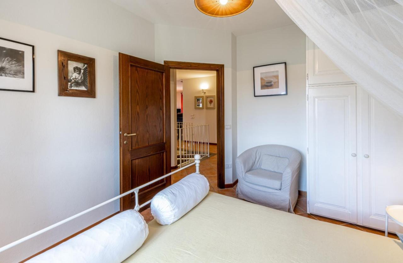 Casa Vacanze Colonnata غوبيو المظهر الخارجي الصورة