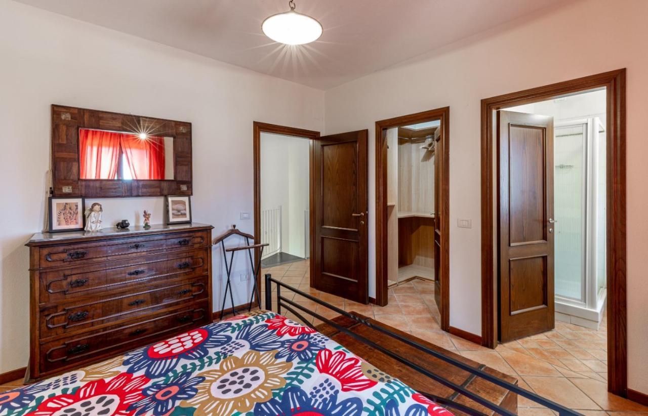Casa Vacanze Colonnata غوبيو المظهر الخارجي الصورة
